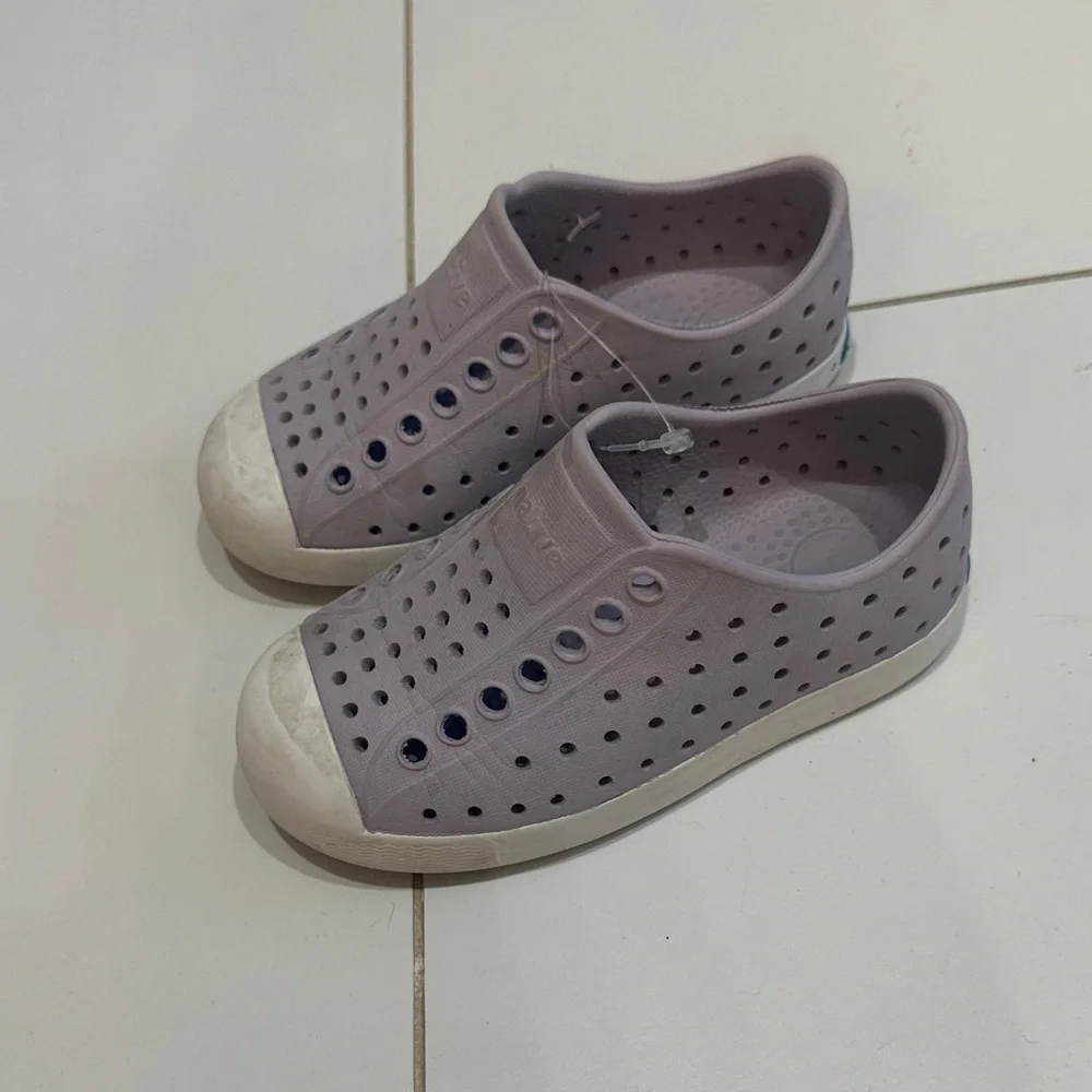 Native Kids Purple Slip-On Shoes C8